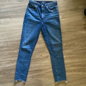 ABERCROMBIE Curve Love high rise super skinny jean